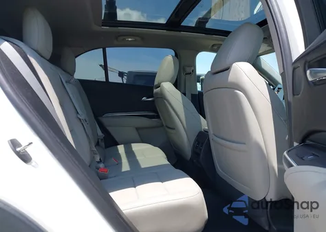 2019 Cadillac Xt4 Luxury from USA, damaged, VIN 1GYAZAR44KF198694